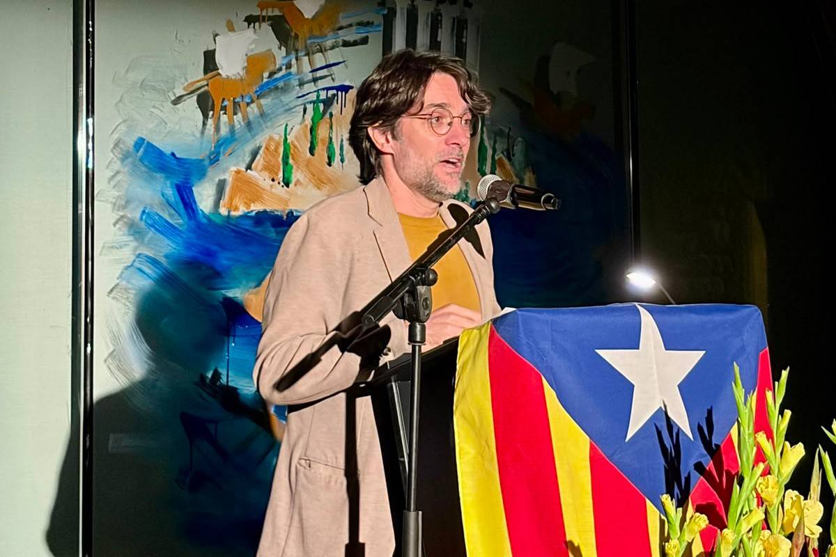 El solsoní Raül Garrigasait llegí la glossa de la commemoració de la Diada a Solsona 