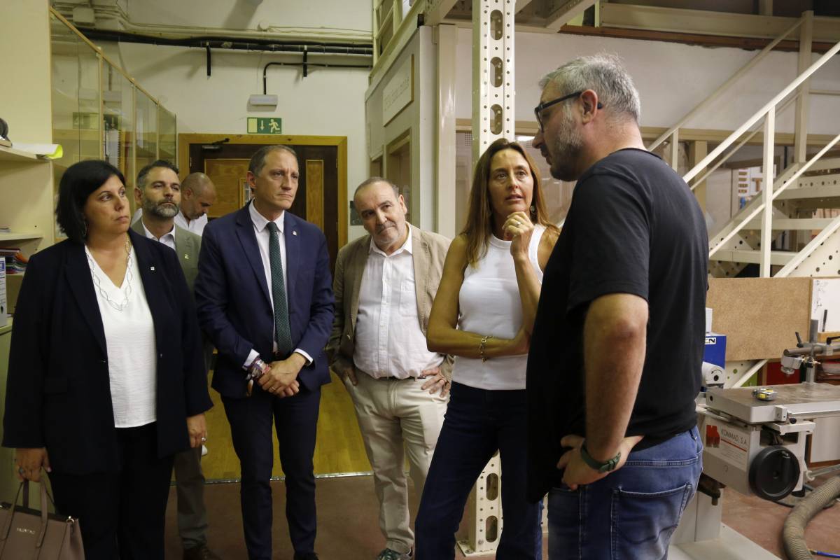 Educació enforteix la xarxa d'FP: rècord de matriculacions per segon any consecutiu