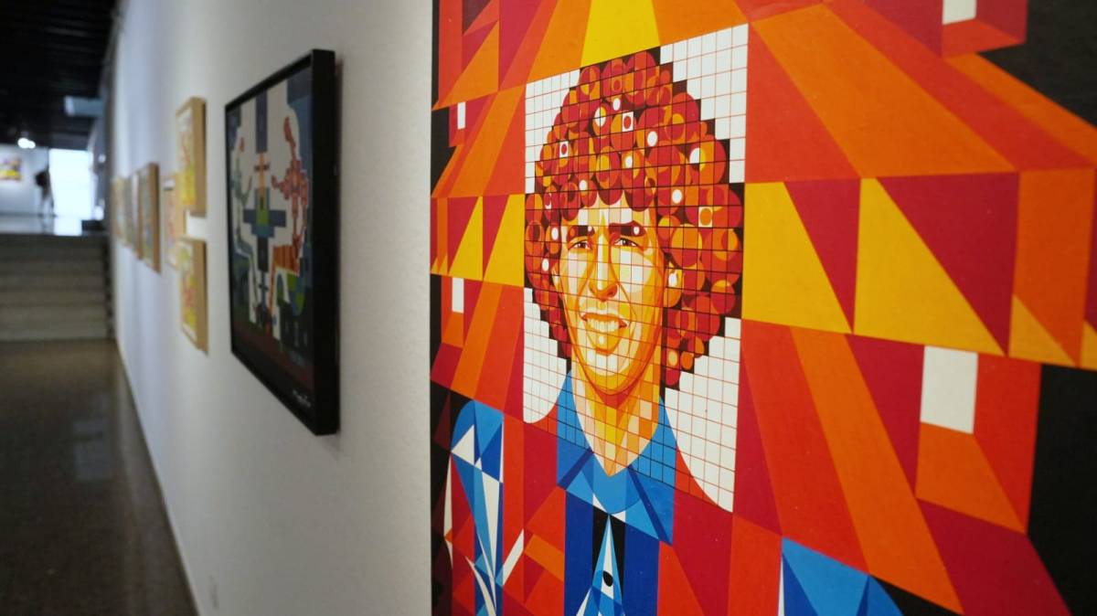 Aquí teniu el pintor de Maradona: "És color, és vida, és tota una festa"