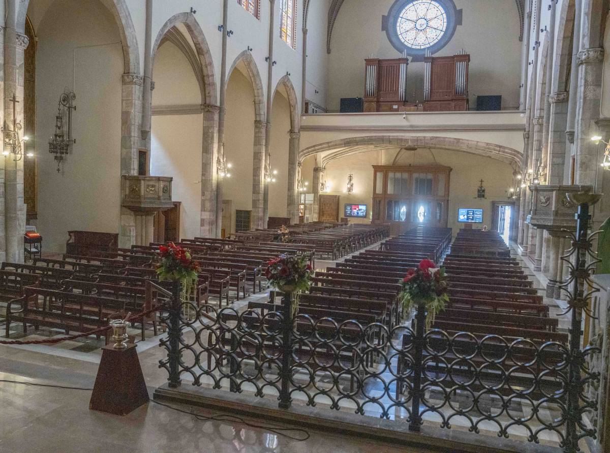 Catedral Basílica del Sant Esperit - Nebridi Aróztegui Catedral Basílica del Sant Esperit