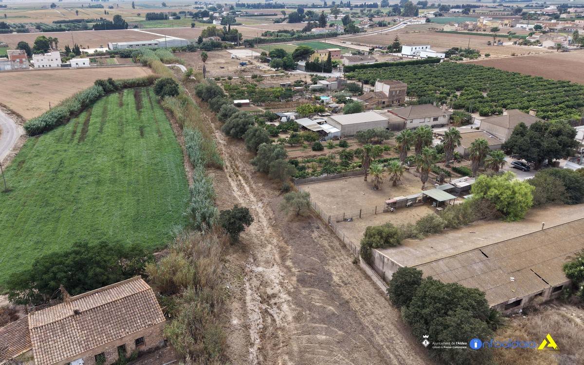L'Aldea denuncia que els retards de l’ACA han limitat la neteja del barranc dels Pixadors