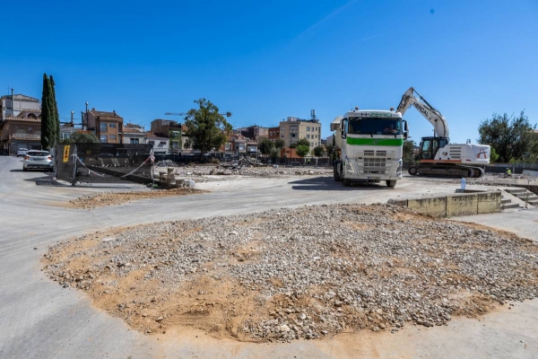 Llum verda a l'inici de les obres de construcció del nou Mercat de Campoamor