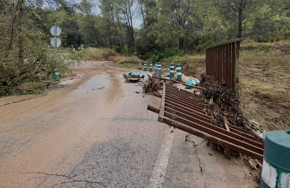 Parlon intenta fer pedagogia de l'ES-Alert després del temporal: «No podem aturar-ho tot perquè plou molt»
