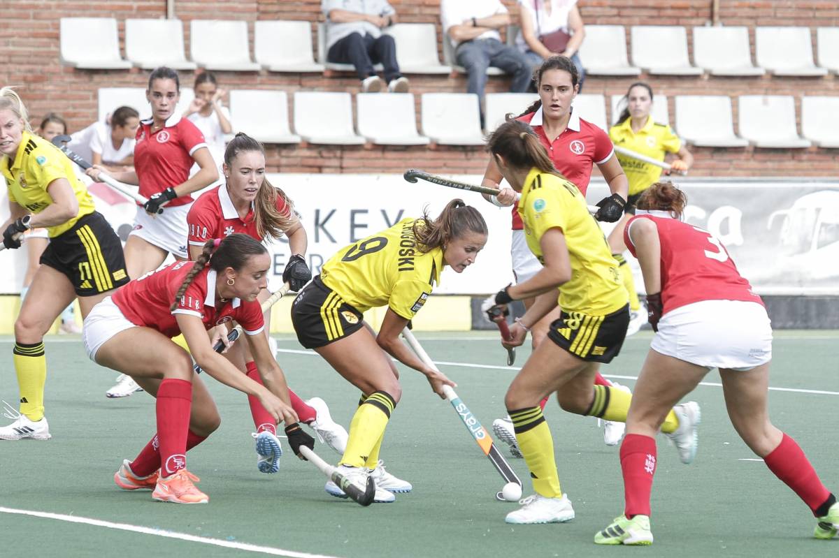 L'Atlètic pateix per doblegar el CD Terrassa en el primer derbi femení de la lliga