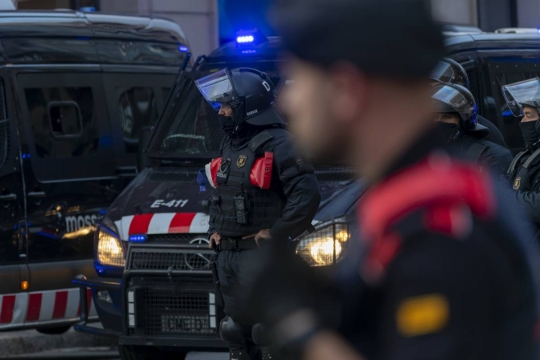 Els Mossos als desnonaments: 713 dotacions d'antiavalots activades en cinc mesos