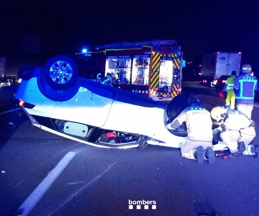 Accident múltiple a l'AP-7: 11 quilòmetres de cues a Sant Cugat