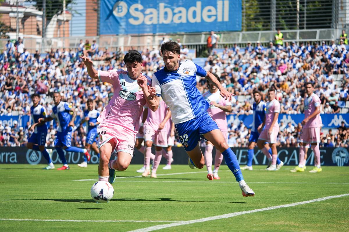 Gastón Valles va fer el primer de la jornada a l`estadi - David Chao Gastón Valles va fer el primer de la jornada a l`estadi