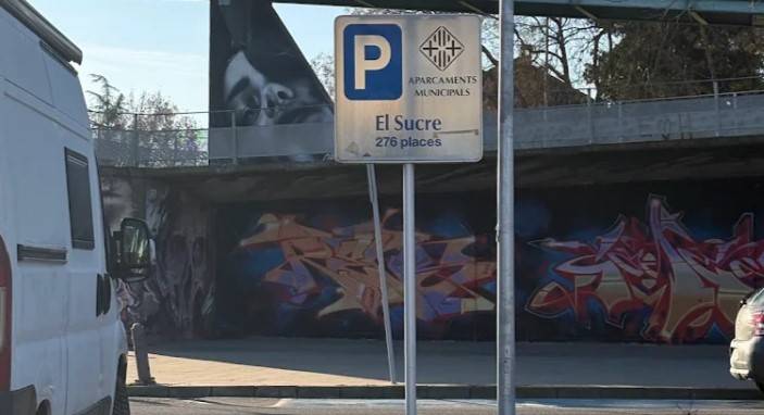 Vic instal·larà pantalles a les entrades de la ciutat per informar de les places d'aparcament disponibles