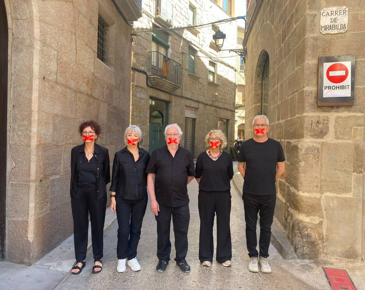 Solsona acull la presentació del nou llibre «Cròniques de la veritat prohibida» de Lola Palau