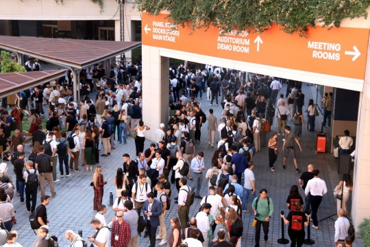 La segona edició de l’AI Summit es consolida a Barcelona amb l'objectiu de captar inversió estrangera