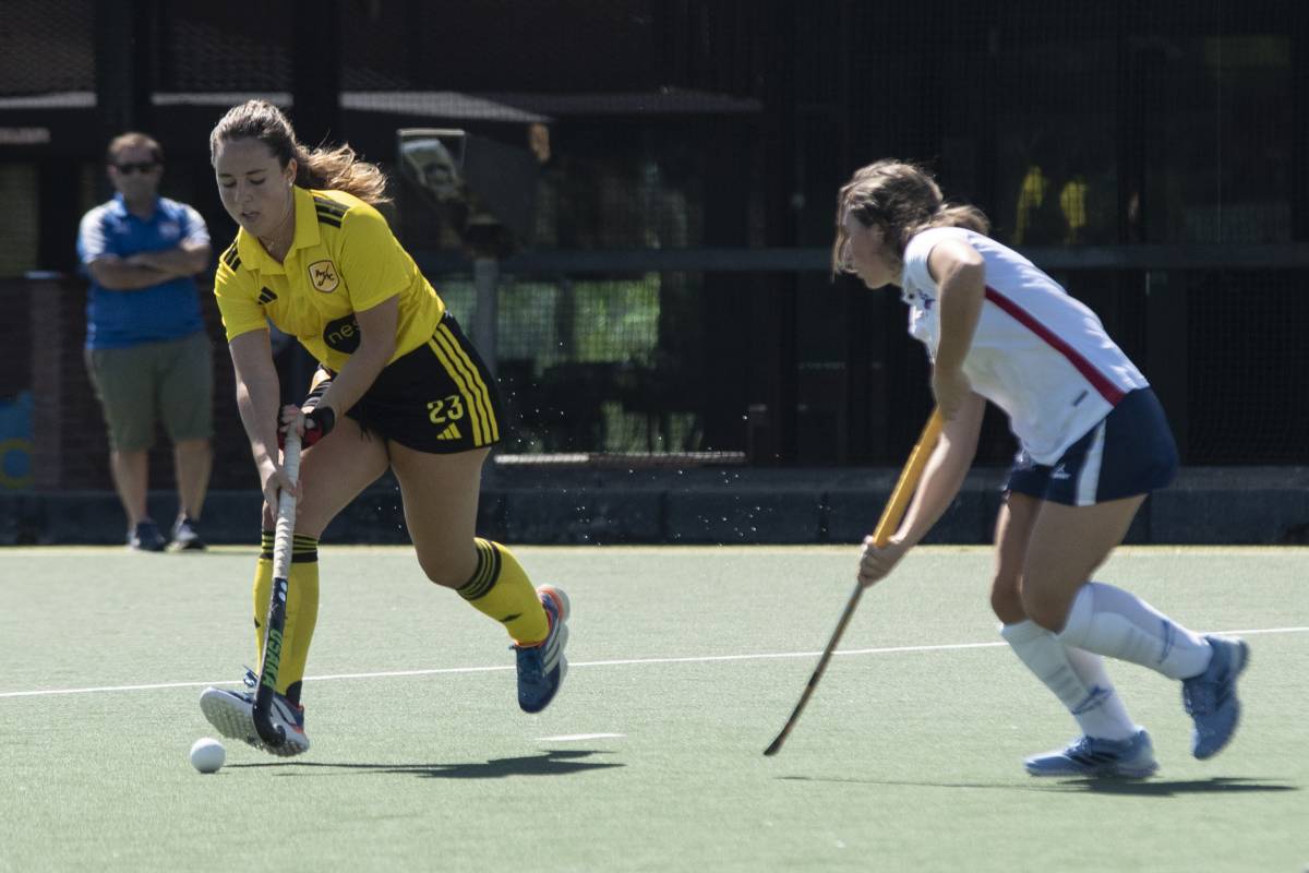 Repartiment de punts entre Vallès i las Rozas a la lliga femenina de Divisió d'Honor "B"