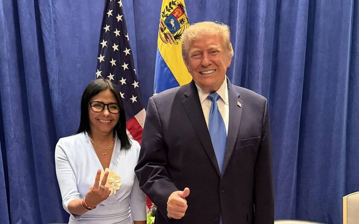 Trump i Delcy Rodríguez es reuneixen per «enfortir les relacions bilaterals»