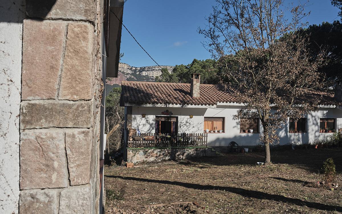 L'ACA vol enderrocar 19 cases de l'antic poble de Sant Romà de Sau on viuen una trentena de persones