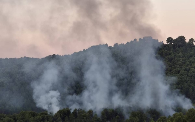Estabilitzat un incendi forestal a una zona de difícil accés de Tresserres, a Cardona