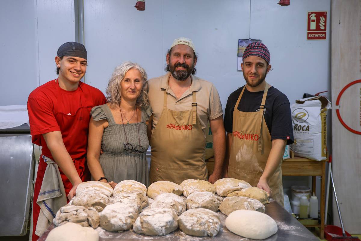 “Estem malacostumats al pa industrial ràpid i amb additius”