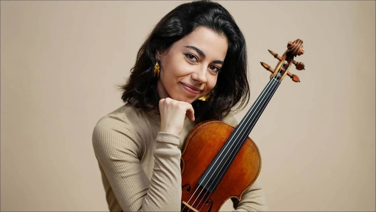 Sara Ferrández, violista - 
