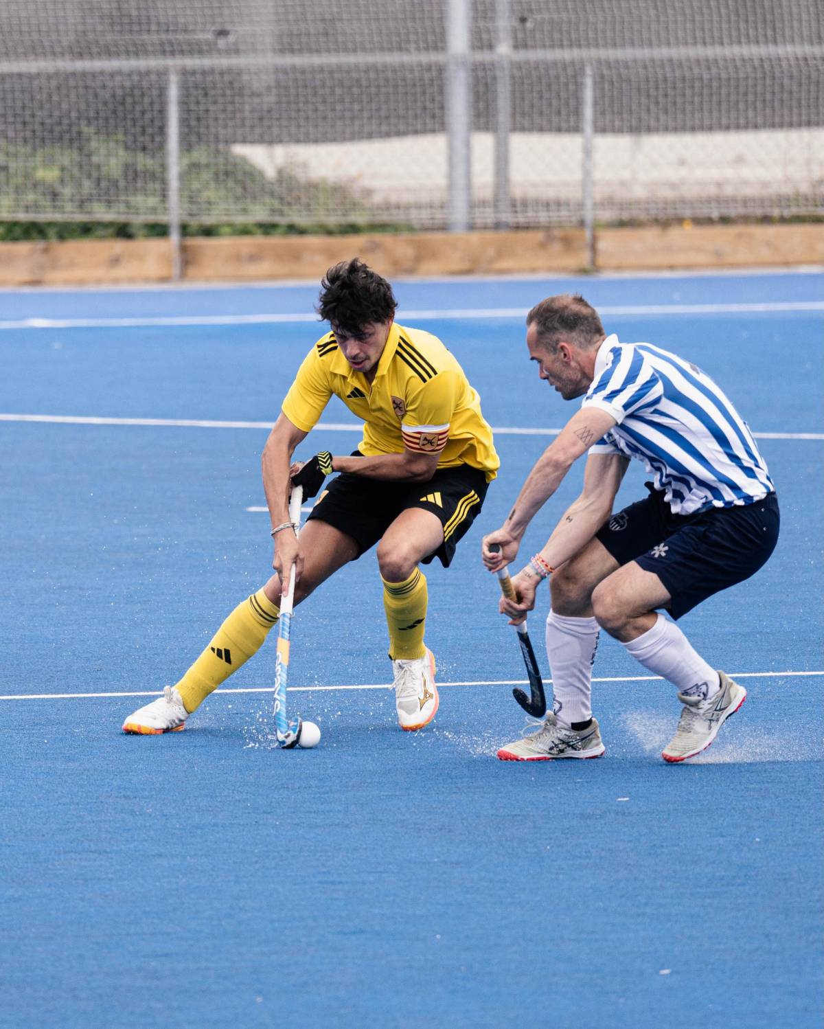 Comencen les dues Superlligues de hockey amb un derbi a la femenina