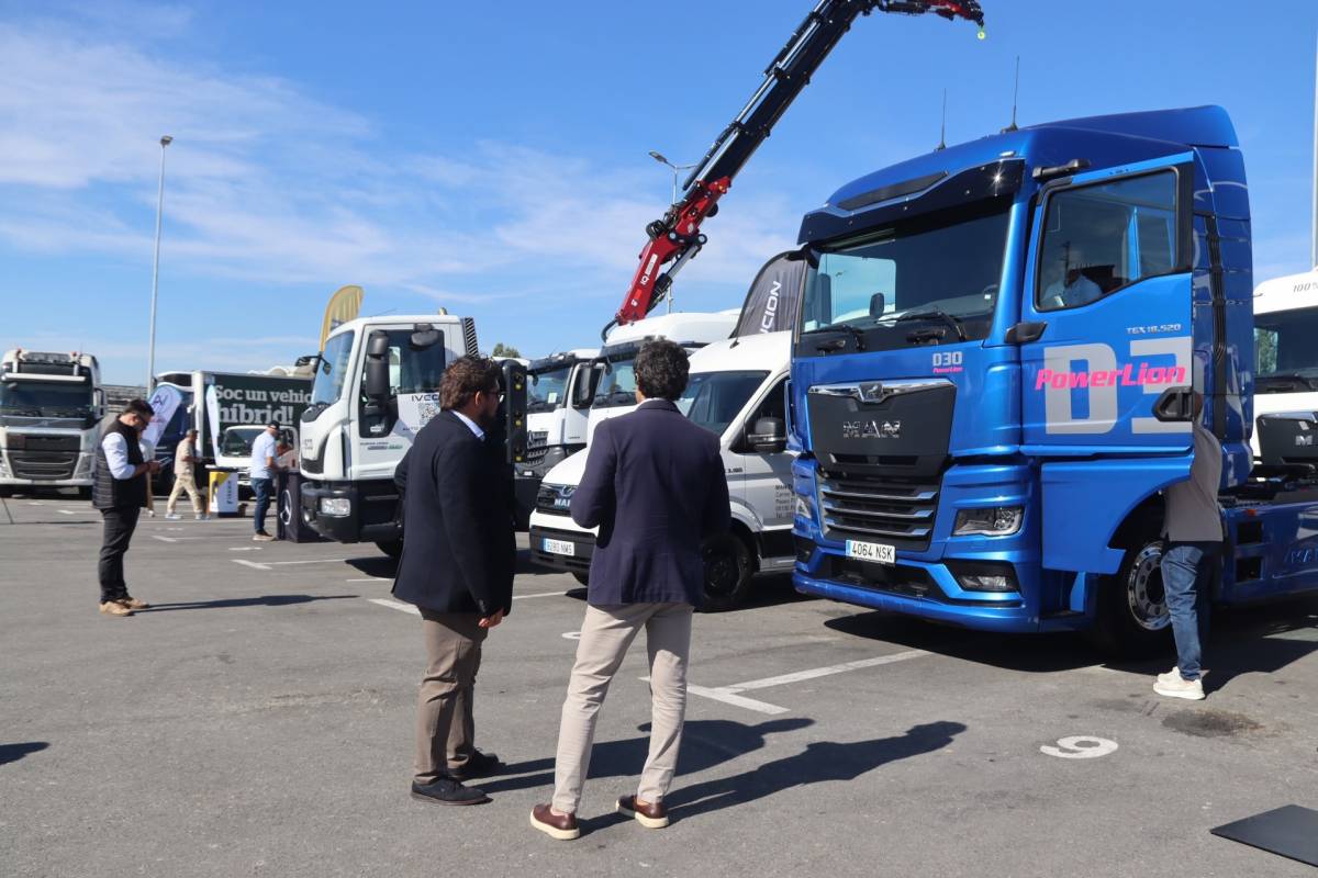 Empreses i experts del transport i la logística aborden els reptes de futur a Vic