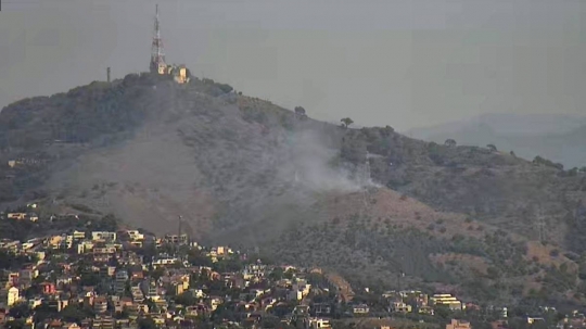 Controlat el segon incendi de vegetació a Collserola en un mes