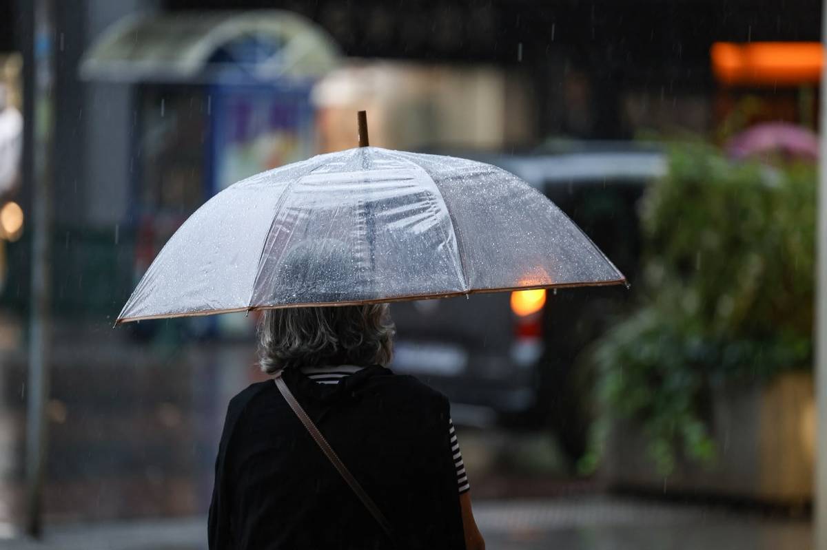 Pluja a Sabadell aquest dimarts - Víctor Castillo Pluja a Sabadell aquest dimarts