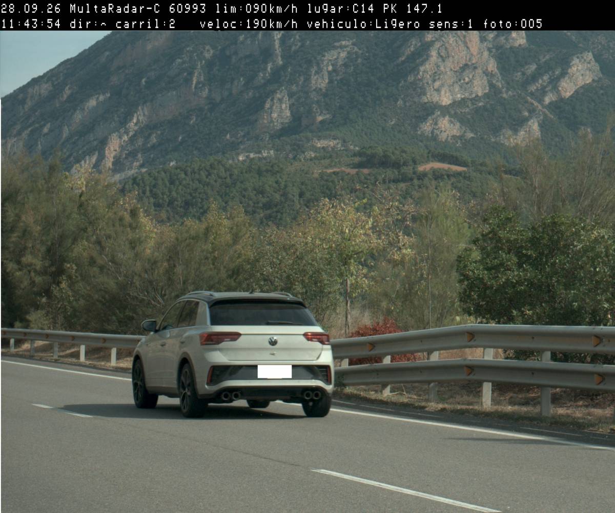 Denunciat un conductor per circular a 190 km/h per la C-14 a Peramola