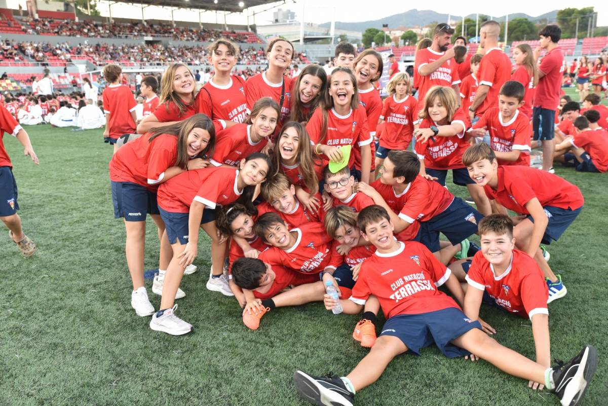 Posada de llarg de les seccions del CN Terrassa