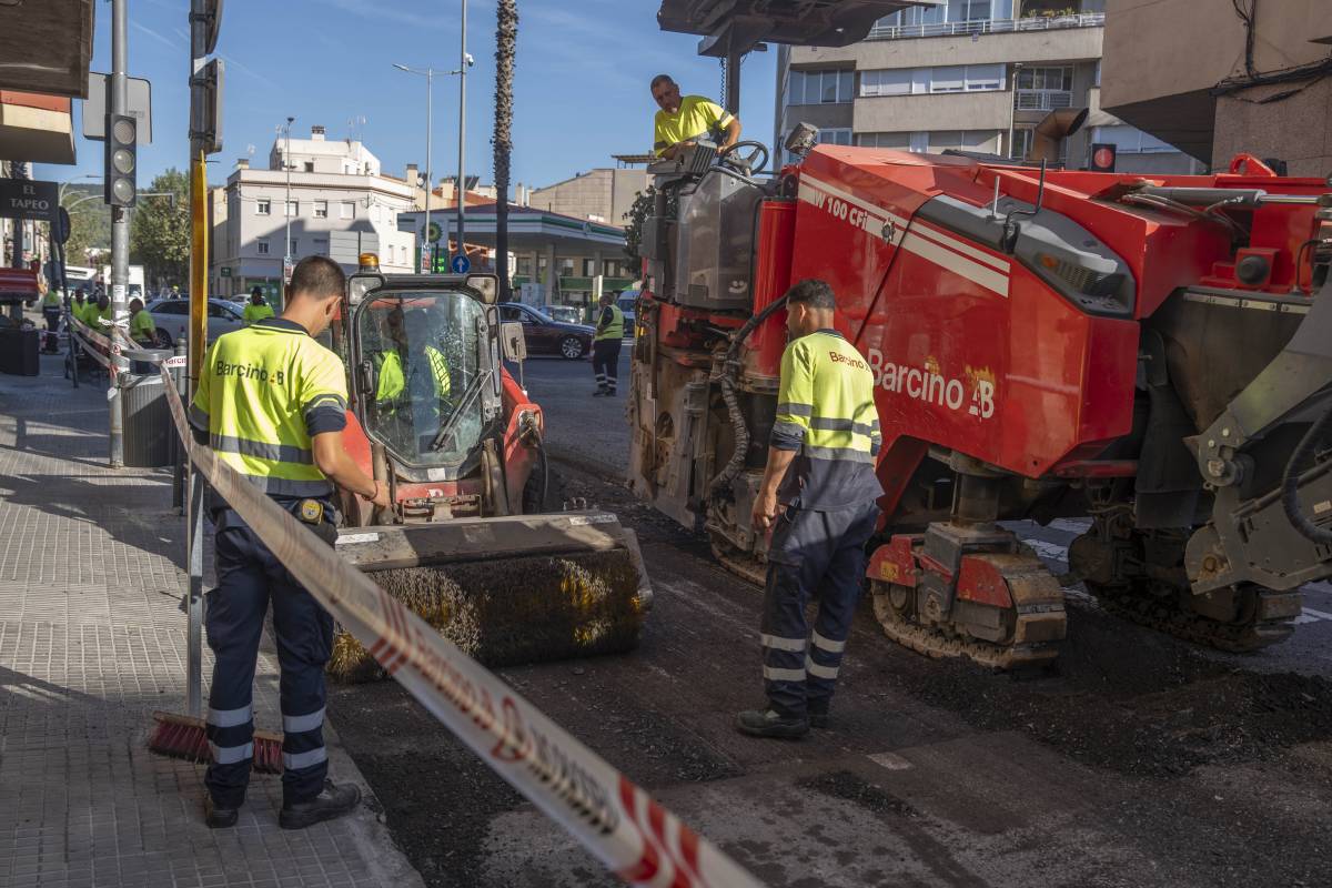 Un de cada quatre carrers més deteriorats de Terrassa ja té asfalt renovat
