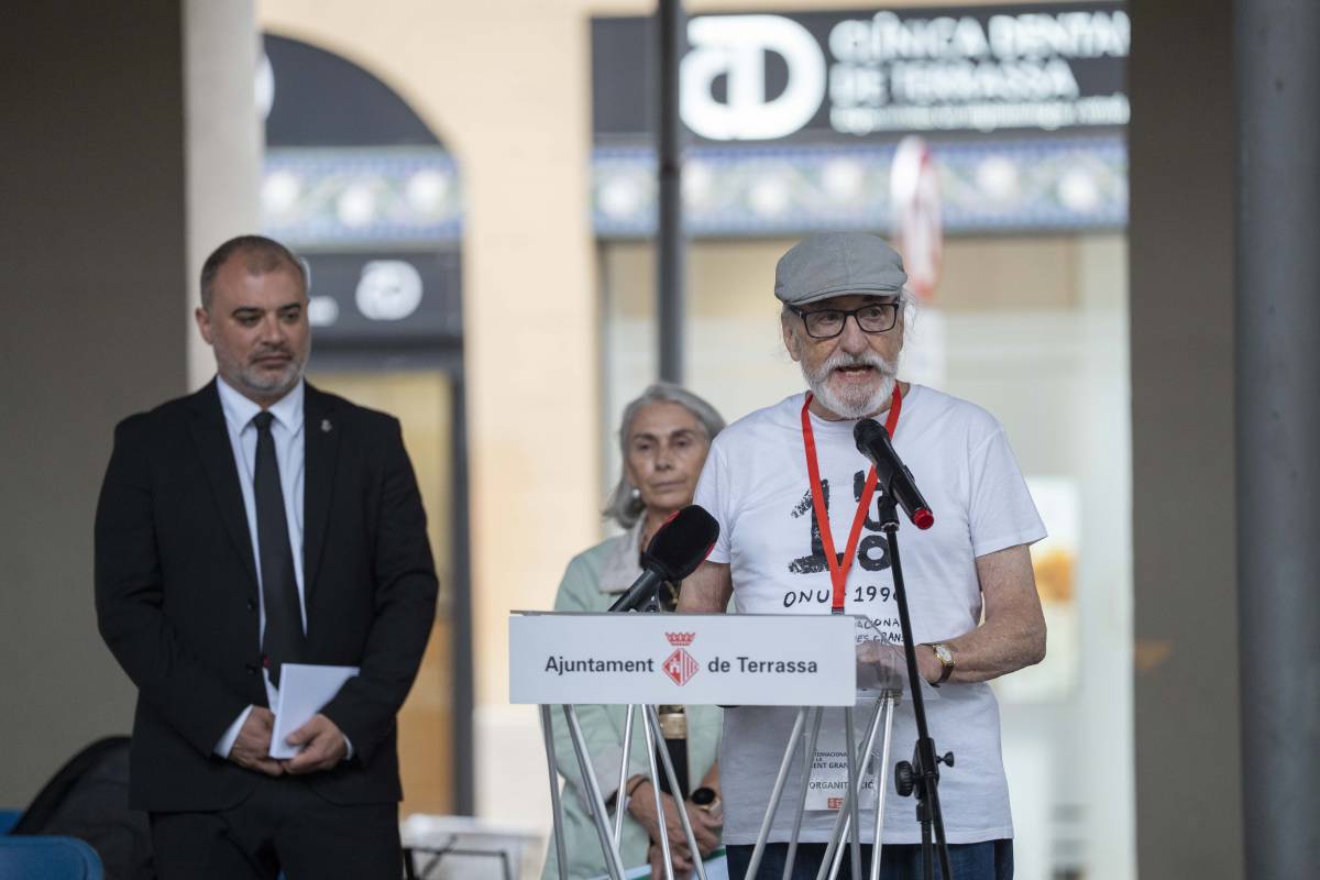 Envellir sense barreres, el repte que planteja la gent gran de Terrassa