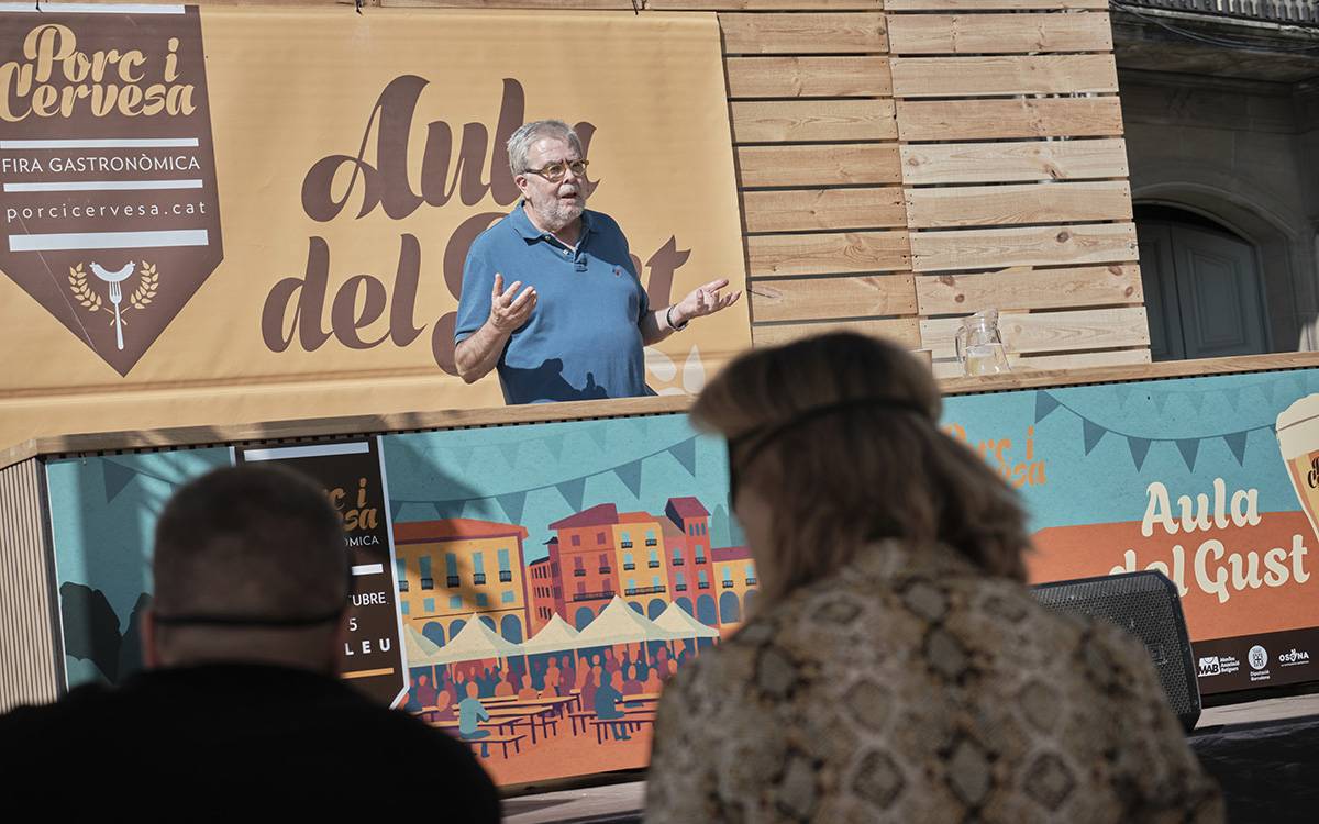 Manlleu adapta la 33a edició de la Fira del Porc i la Cervesa per les previsions de pluja