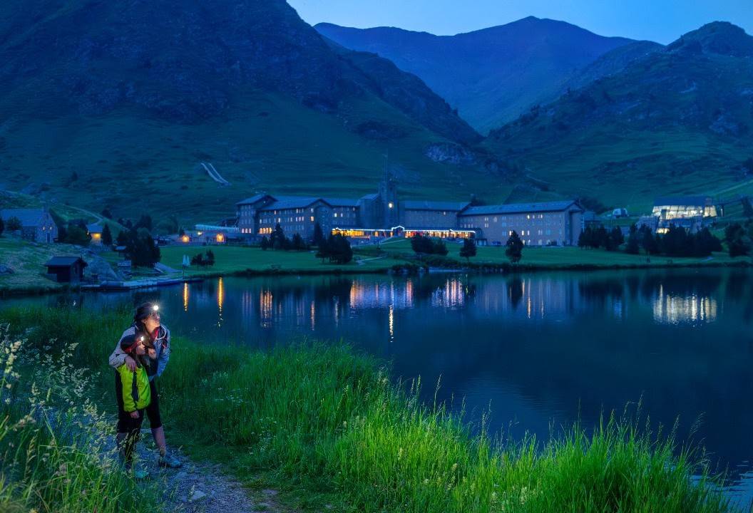 Vall de Núria estrena una experiència per observar les estrelles i sopar a la muntanya