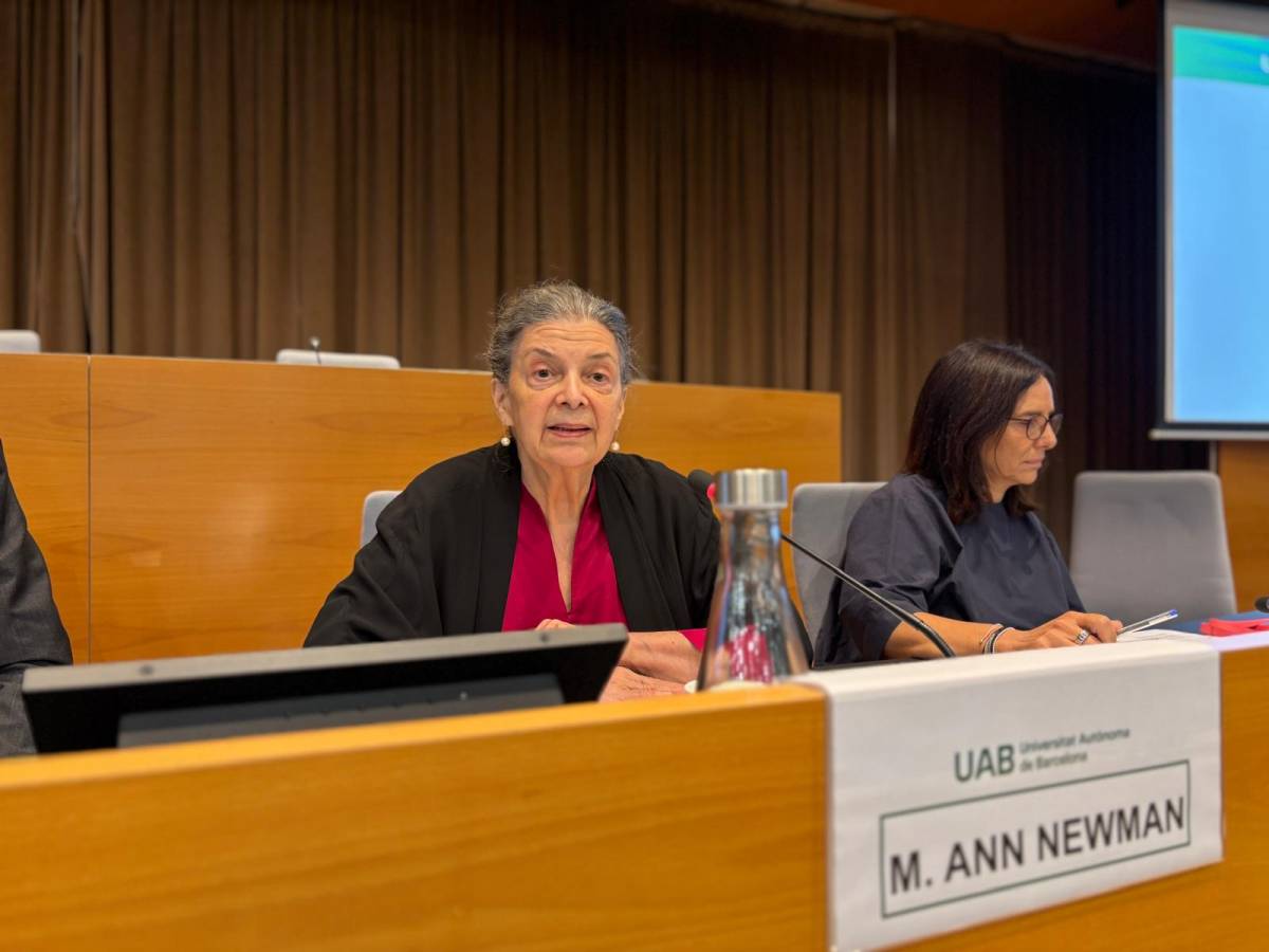 Una nord-americana defensora del català per donar el tret de sortida al curs acadèmic a la UAB