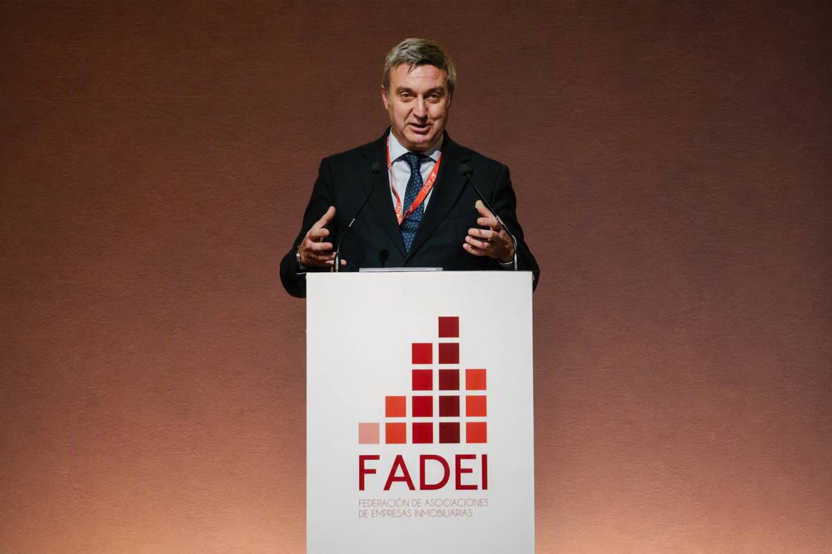 Fadei celebra que el Congrés tombi els decrets d’habitatge i reclama una alternativa «immediata»