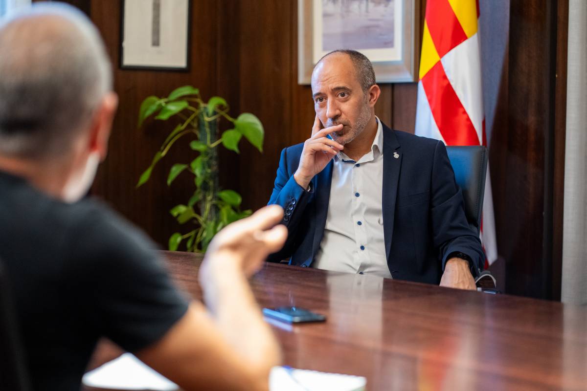 Marc Aloy Alcalde de Manresa - Hasmukh Kerai Marc Aloy Alcalde de Manresa