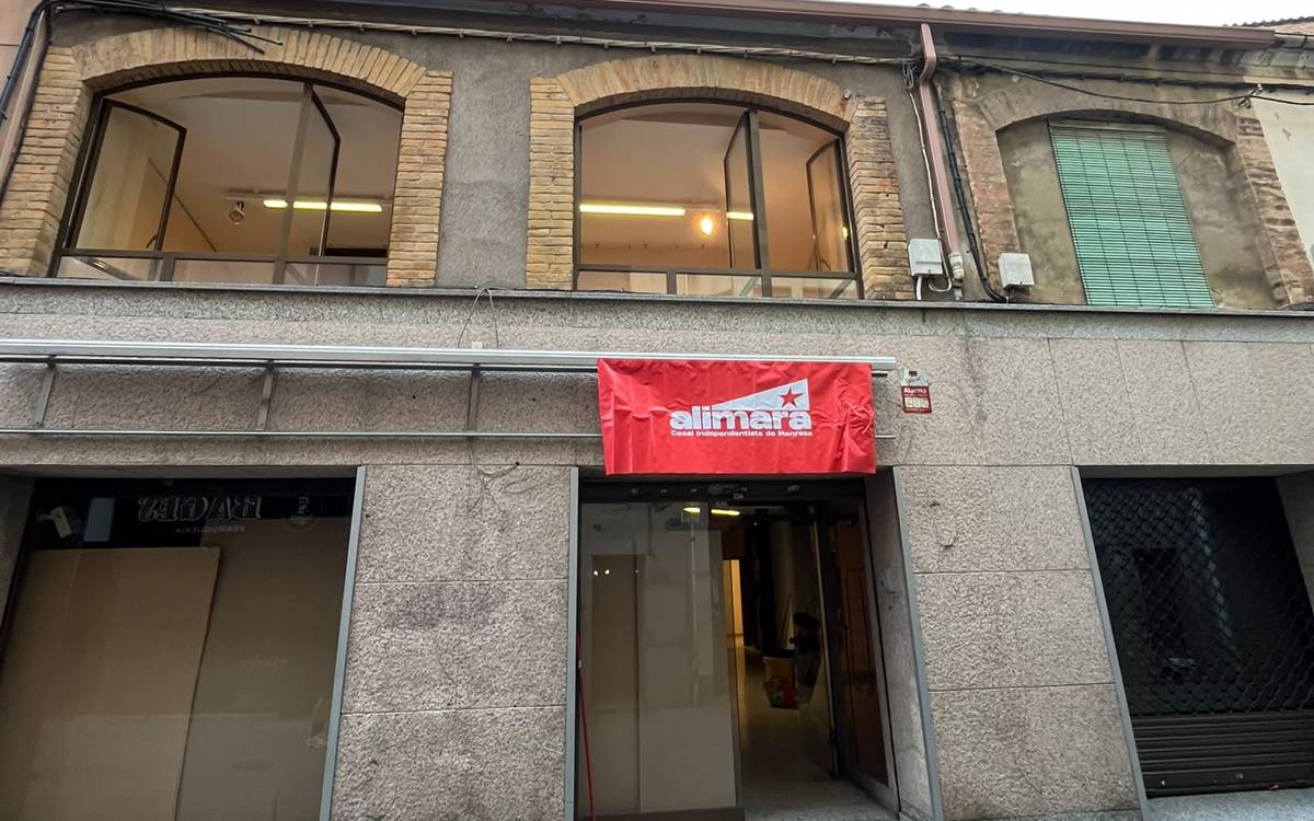 L'esquerra independentista formalitza l'adquisició del nou Casal Alimara a Manresa