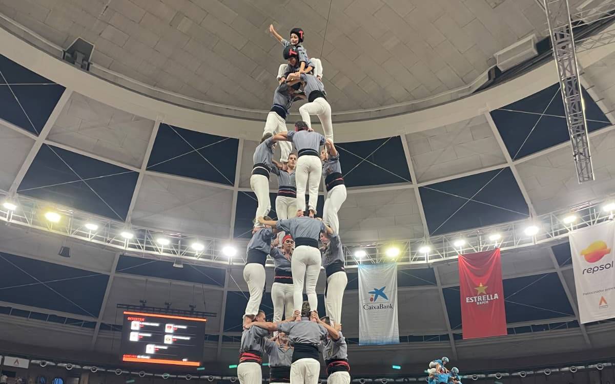 Els Tirallongues de Manresa signen la seva millor actuació al Concurs de Castells de Tarragona