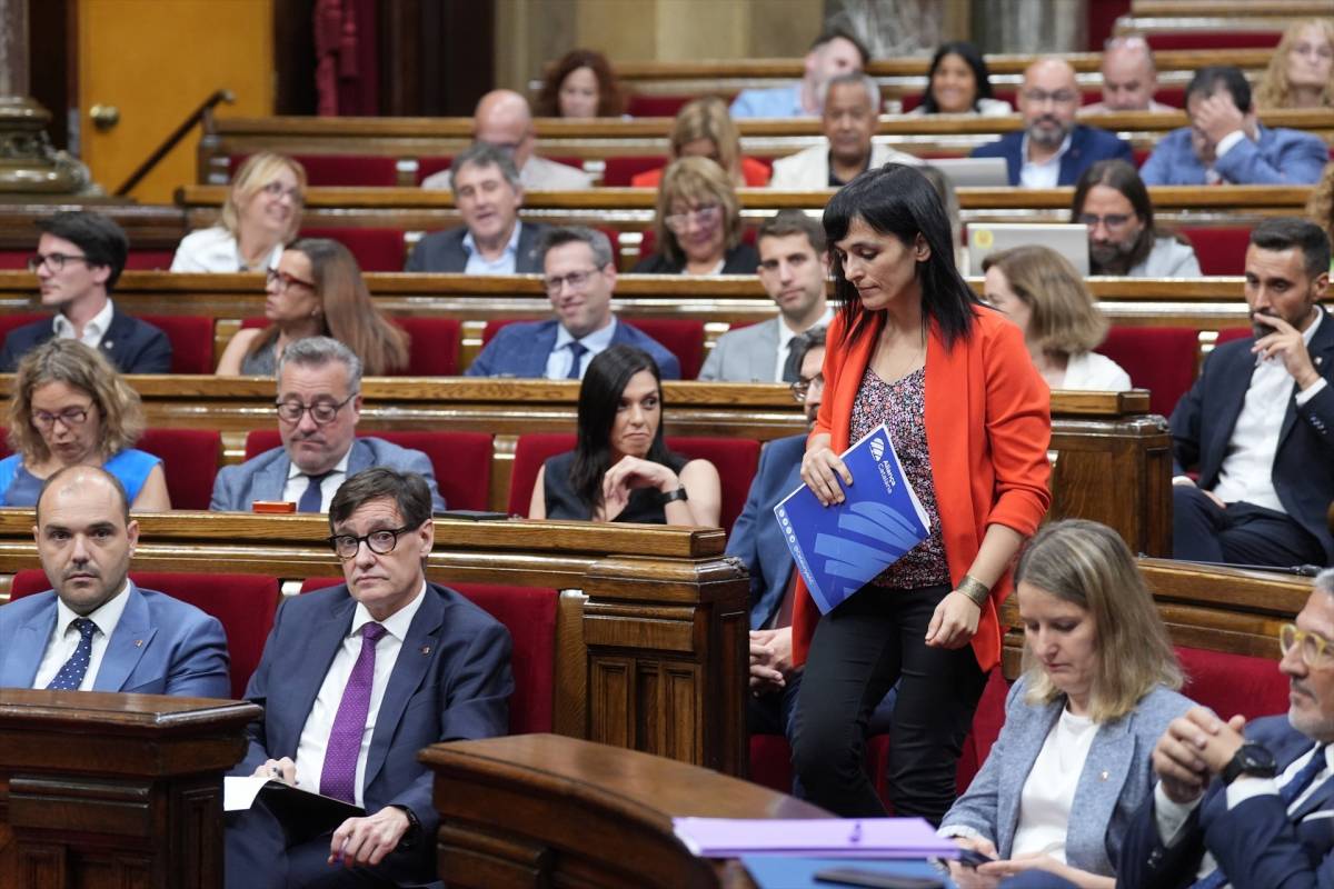 Aliança Catalana ja li disputa la victòria al PSC, segons una enquesta de «La Vanguardia»
