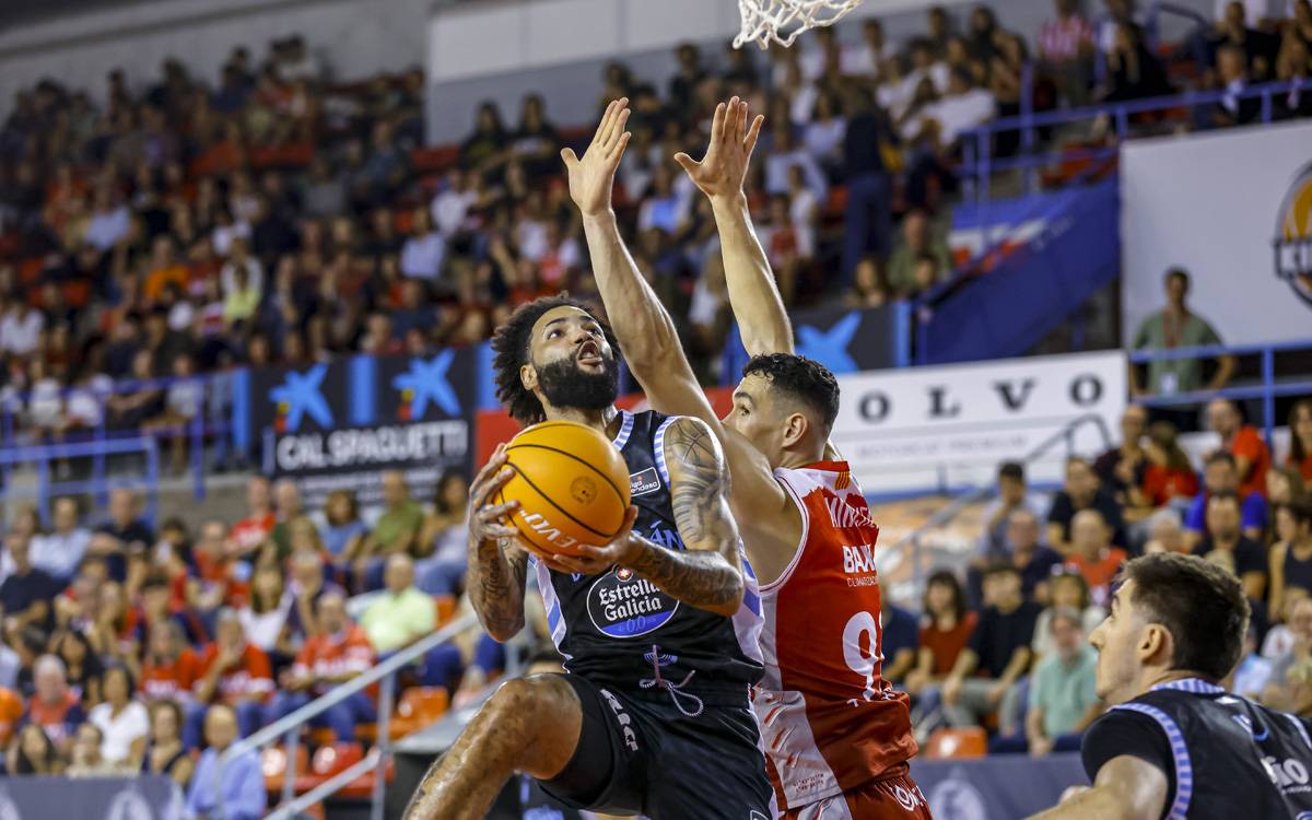 El Kids&Us Manresa es desperta tard contra el Breogan (95-101)