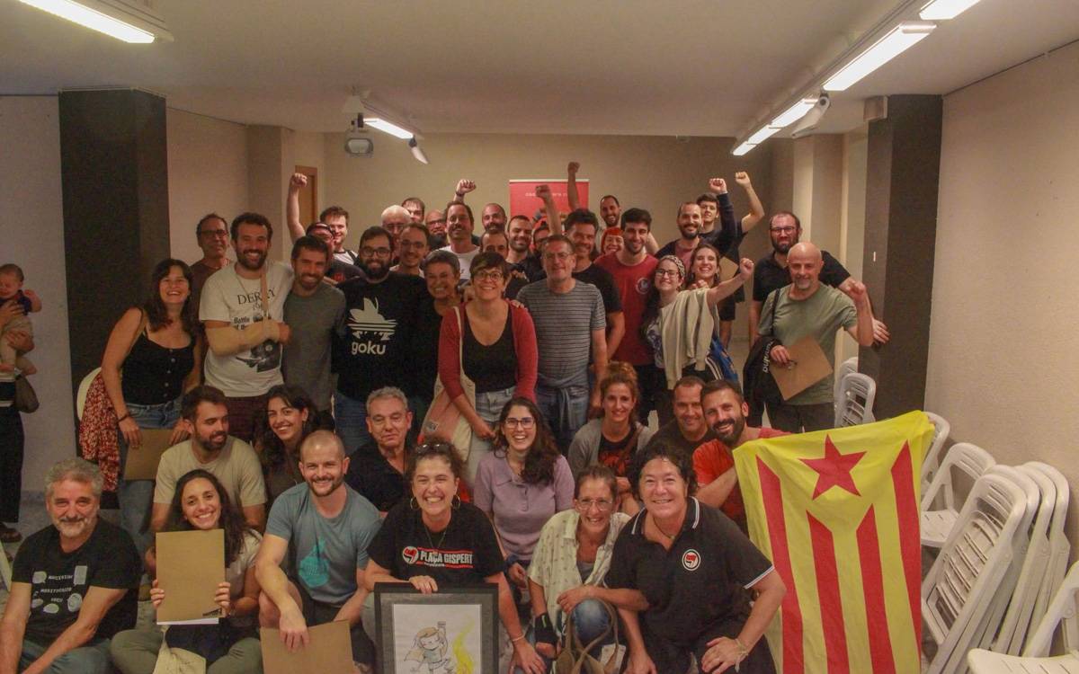 L'esquerra independentista formalitza l'adquisició del nou Casal Alimara a Manresa