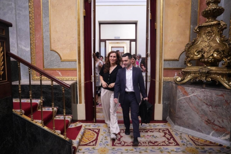 L’espai de Sumar mutarà en Front Ampli i triarà cap de llista el 17 d’octubre