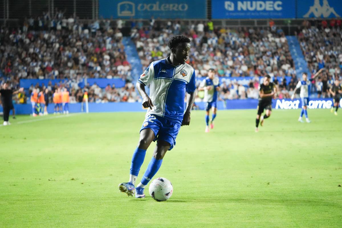 El CE Sabadell - FC Andorra de la Lliga Hypermotion, en directe