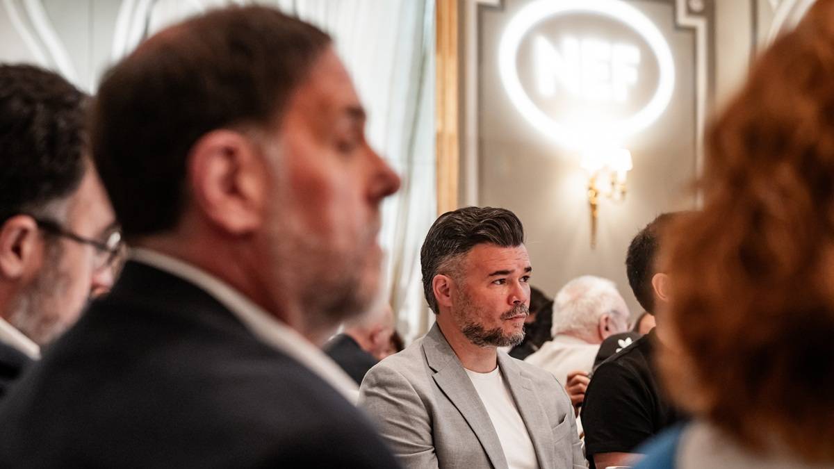 ERC manté Gabriel Rufián com a candidat mentre ell no aclareix el seu paper