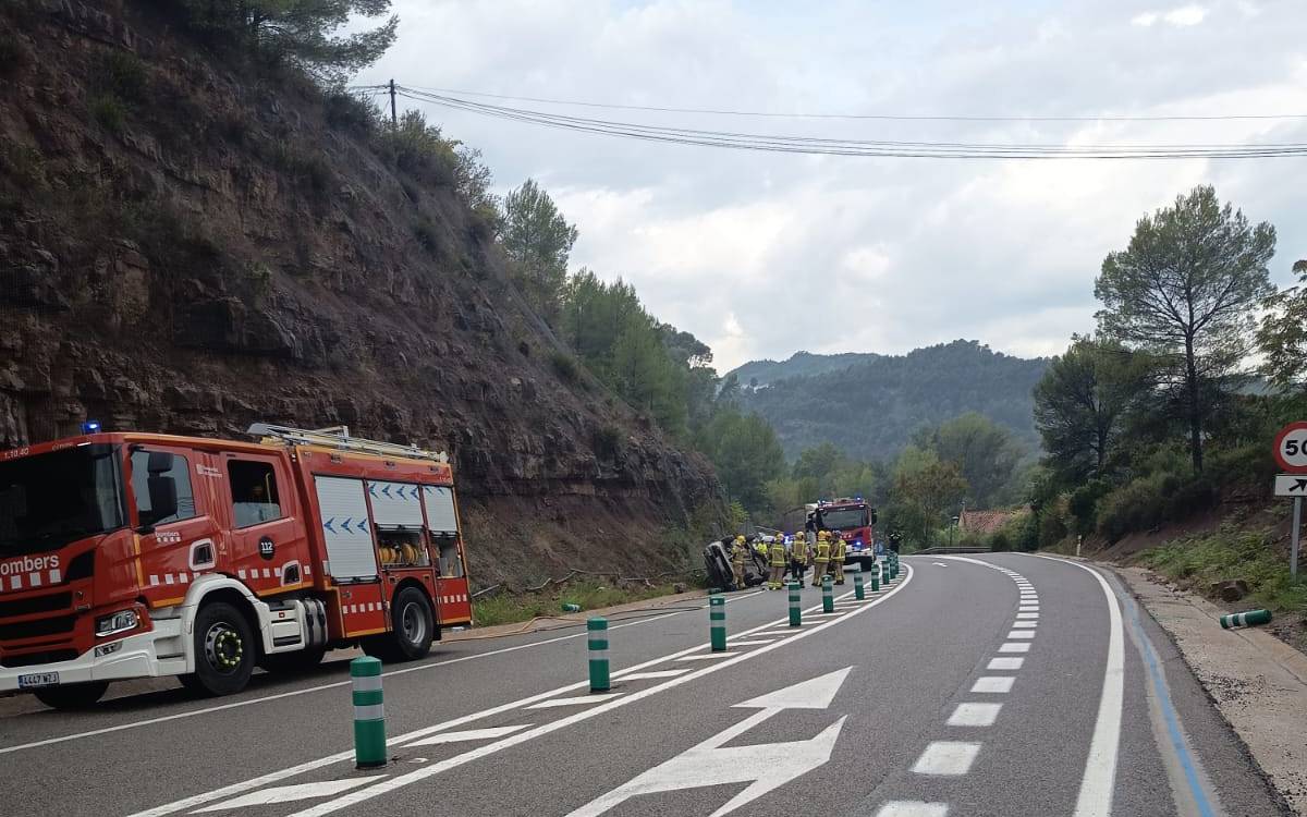 Vuit accidents entre dijous i diumenge al punt negre de la C-58 a Castellbell i el Vilar