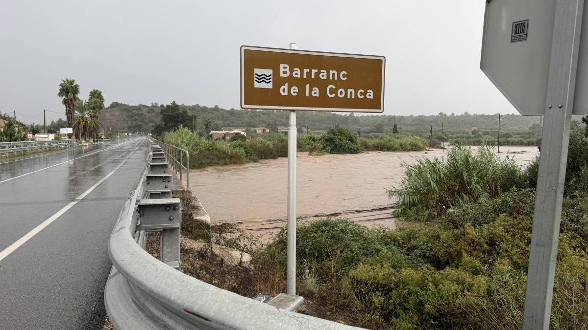 Més pluges torrencials: els Bombers rescaten almenys una vintena de conductors