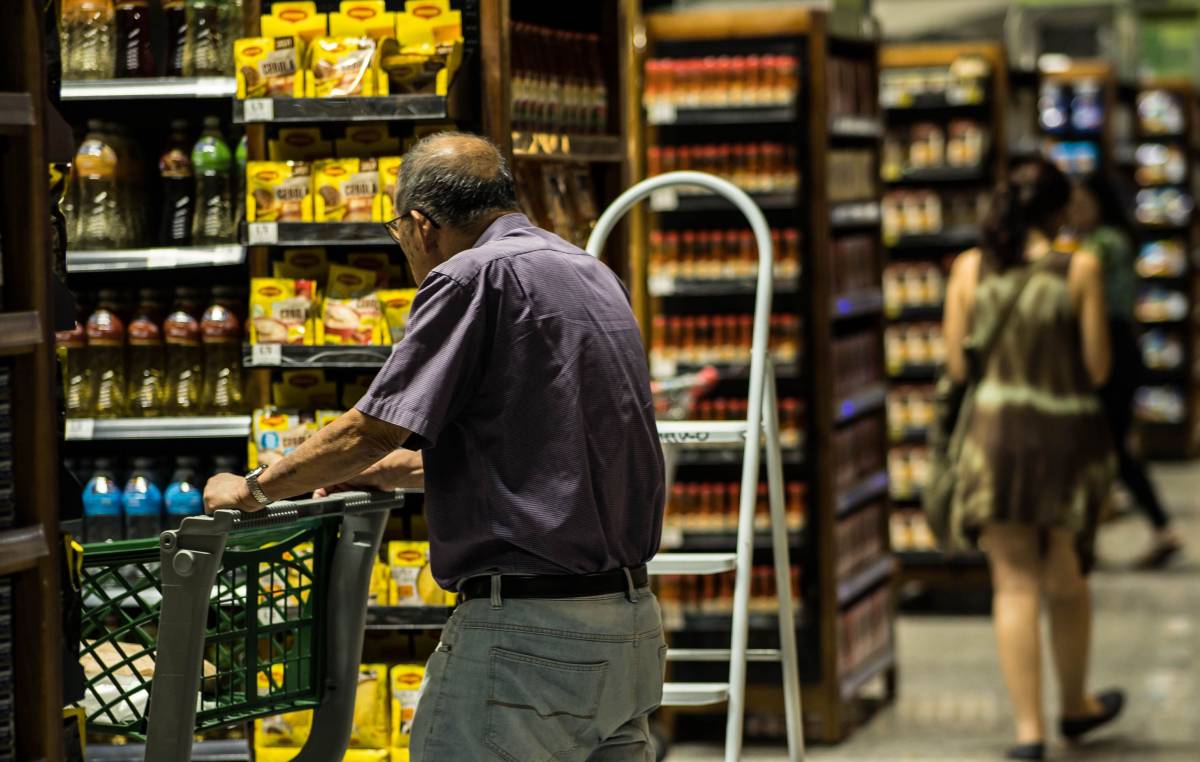 Aquest és el supermercat que més ha baixat els preus el 2026, segons l'OCU