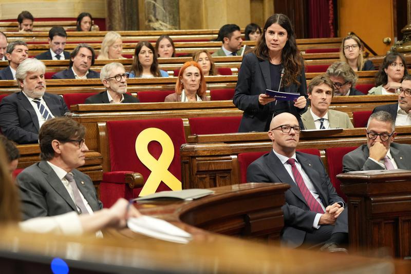 L'independentisme celebra l'amnistia i Illa avisa que amb PP i Vox no seria una realitat