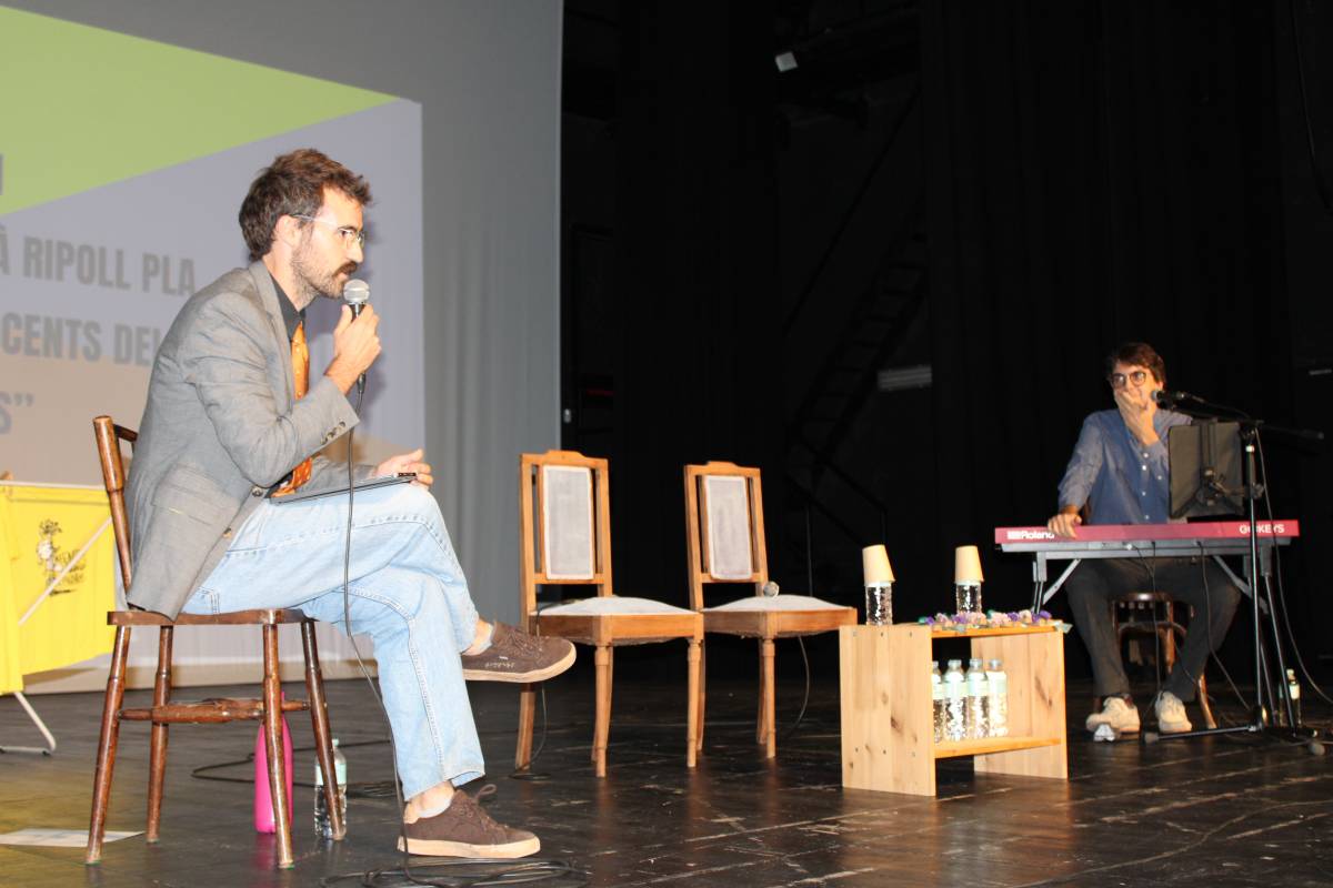 Oriol Gilibets i Eduard Gener van amenitzar la vetllada  - NacioSolsona 