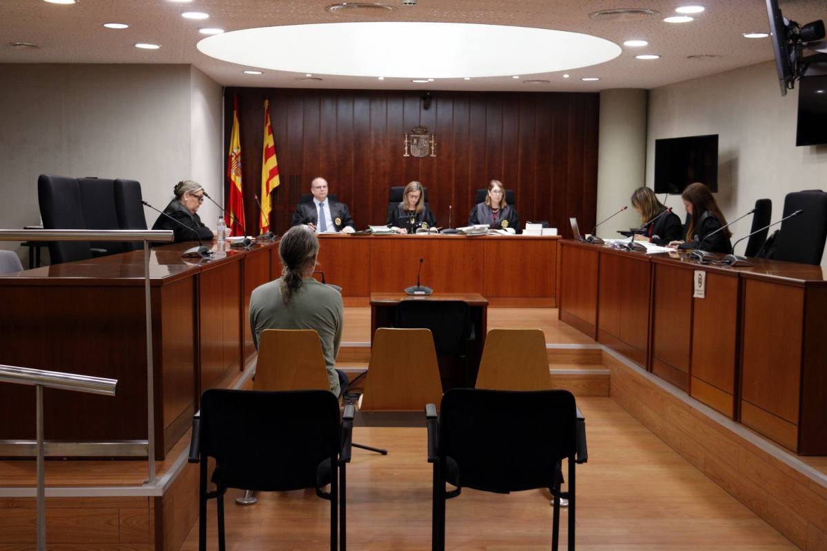 Condemnat a un any de presó per agredir l'alcalde d'Alins en un bar per un conflicte escolar