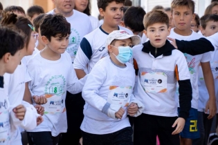Córrer contra la leucèmia infantil: «La Vuelta al Cole» torna a Catalunya per recaptar fons