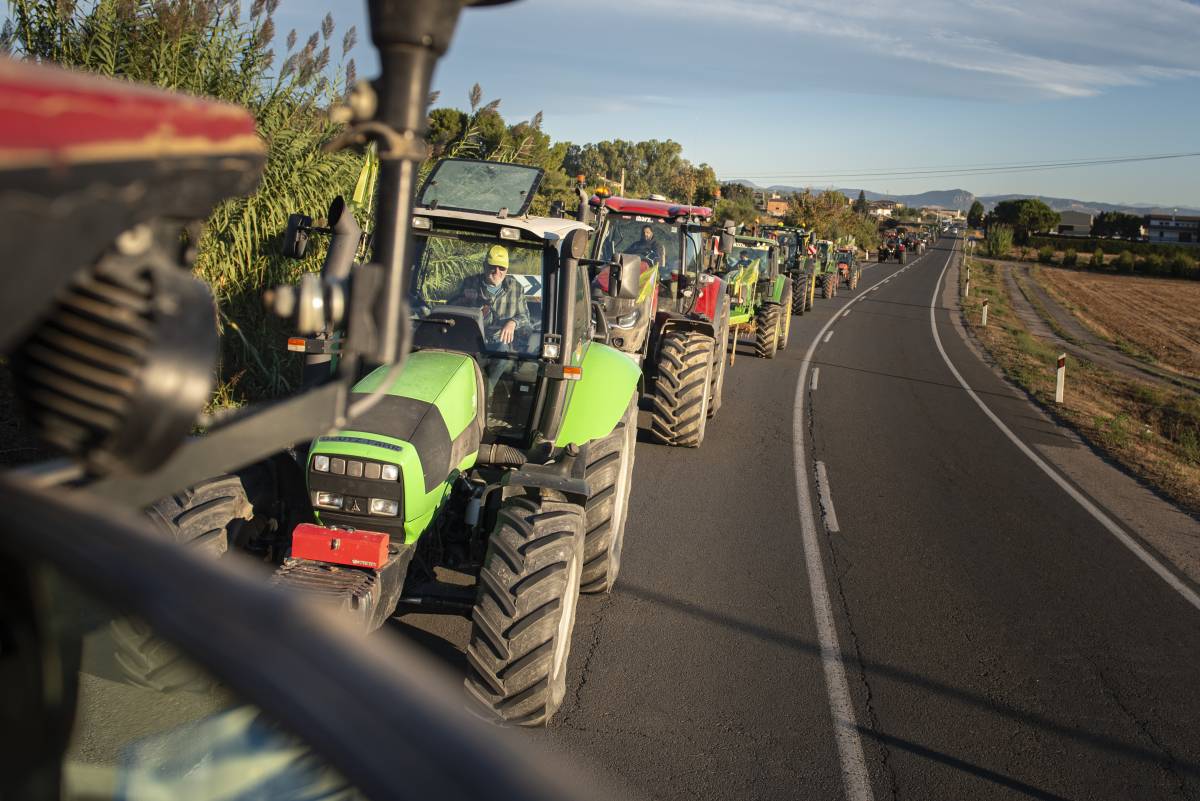 La tractorada del sector agrari passarà per Terrassa: possibles alteracions als autobusos urbans