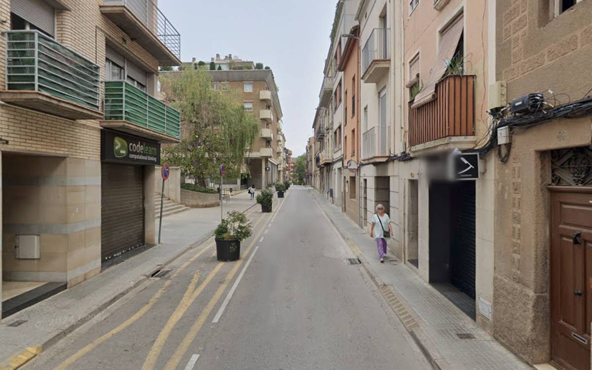 Manresa tallarà el trànsit al carrer de Sant Fruitós aquest dilluns per obres a la xarxa elèctrica